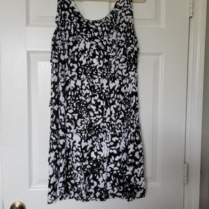 Style and Co, black and white, layered, knee length, sleeveless dress, size M